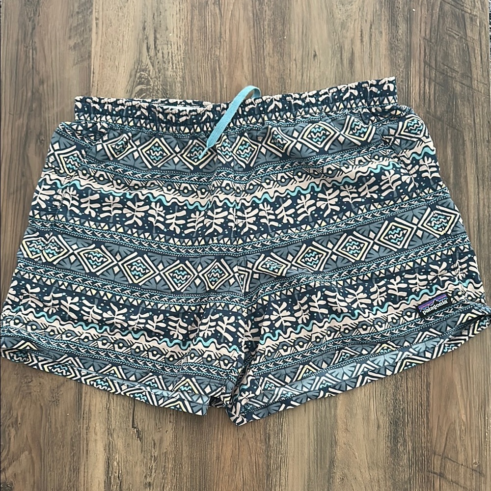 Patagonia Aztec Baggies